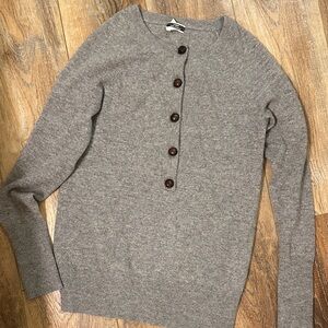 J. Crew Gray Button-Up  pullover crewneck Sweater Cashmere XS